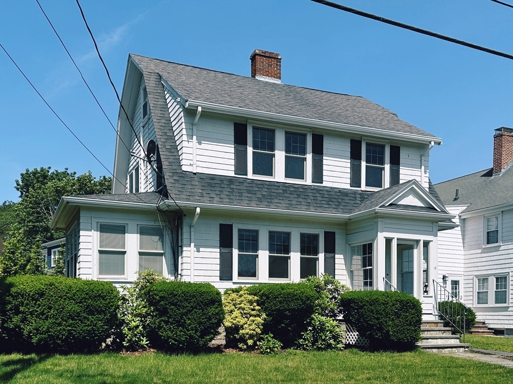 Property Photo: 18 Edgehill Rd MA 02474