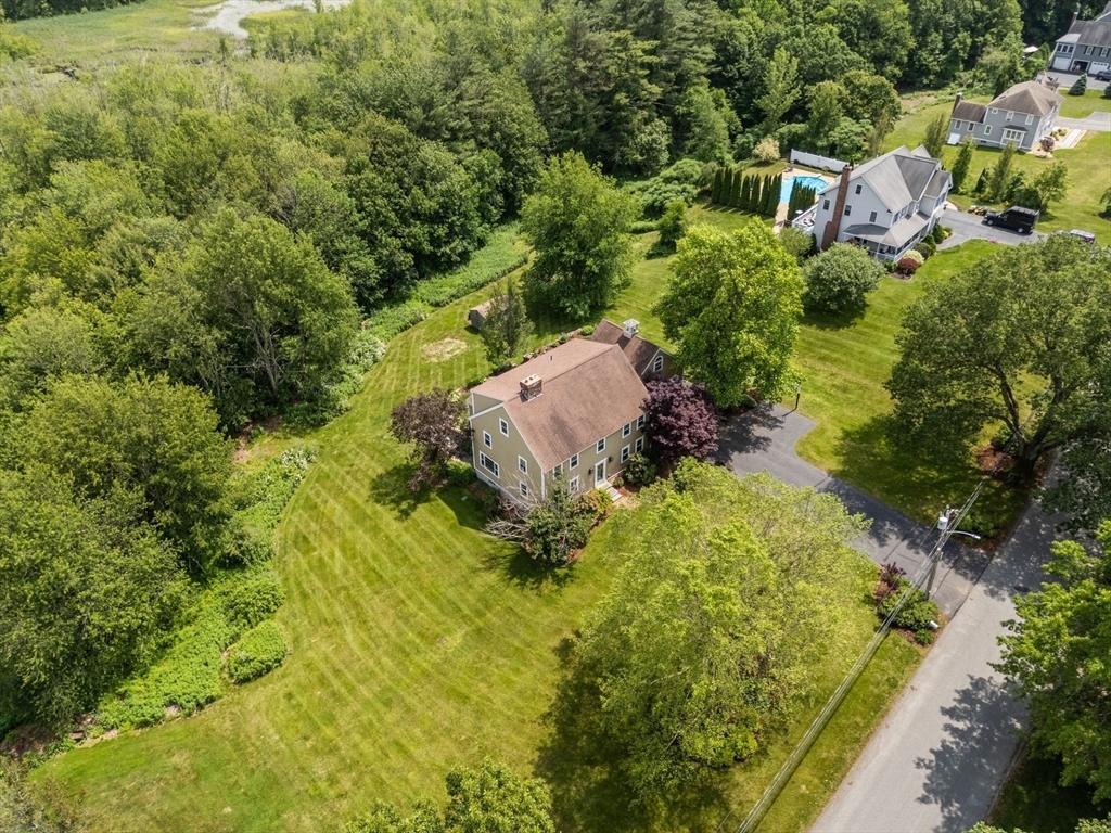 Property Photo: 5 Brigham Rd MA 01612