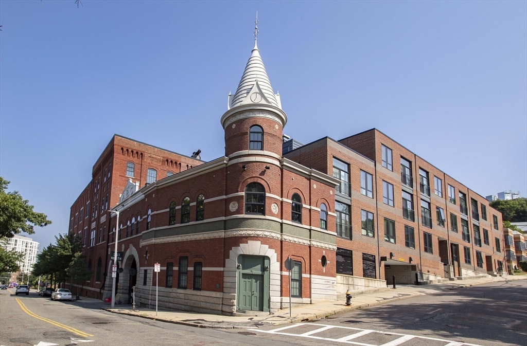 Property Photo: 251 Heath St. 419 MA 02130