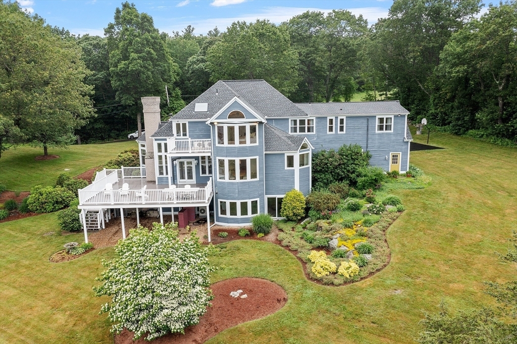 Property Photo: 52 S Nelson Rd MA 01564