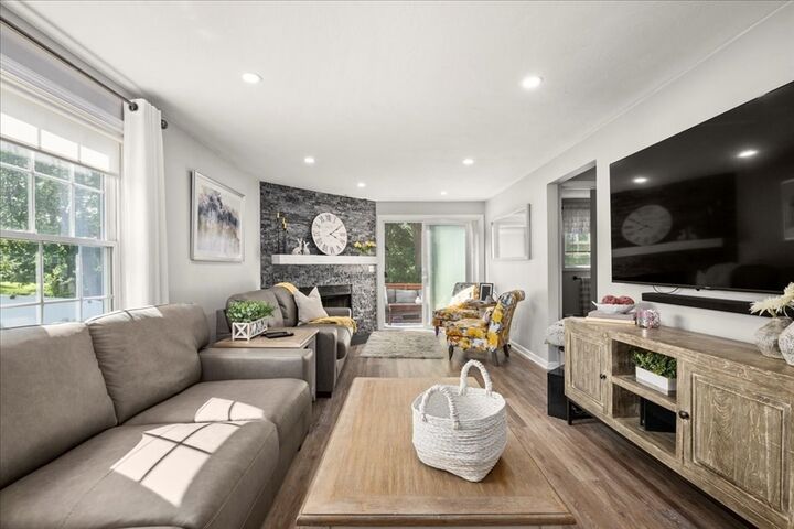 Property Photo: 57 Glezen St MA 01604