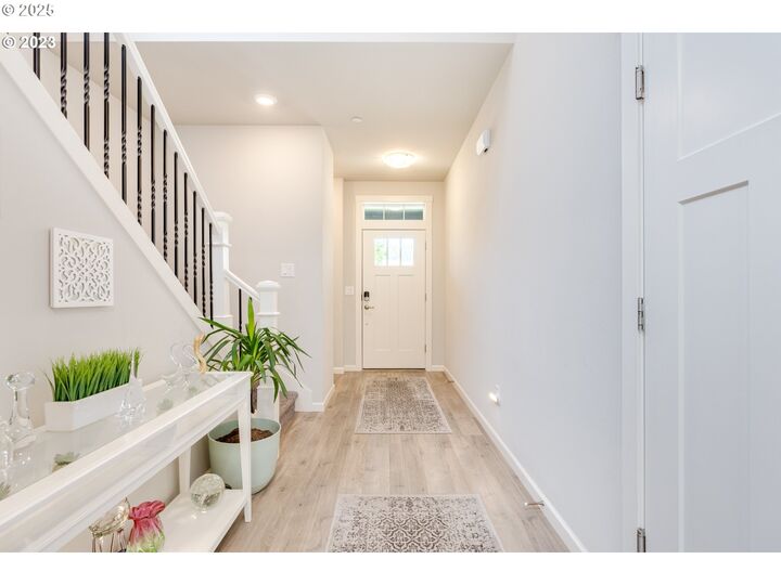 Property Photo: 6150 N 86th Ave WA 98607