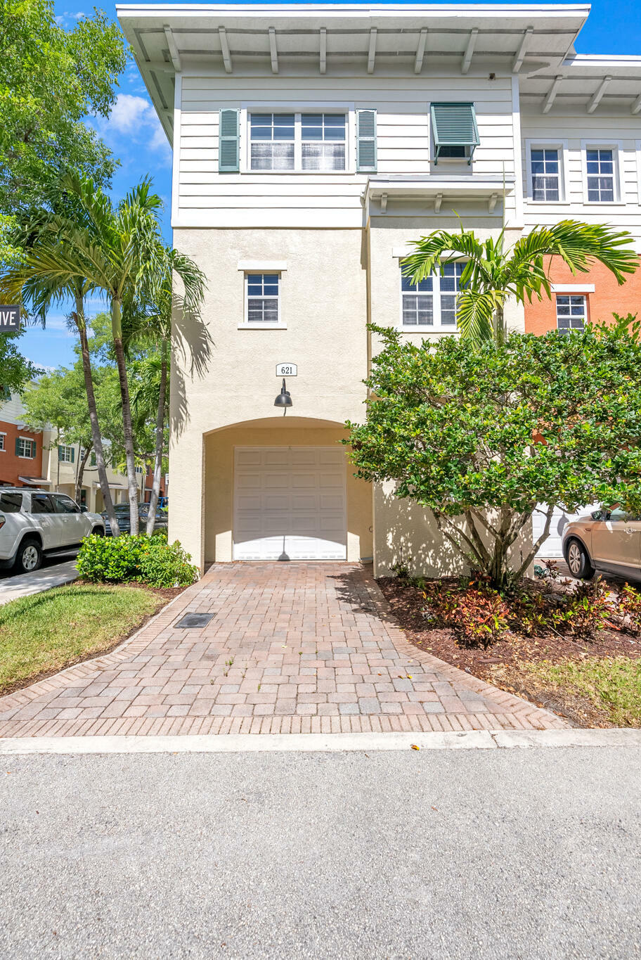 Property Photo: 621 SW 2nd Drive 621 FL 33060