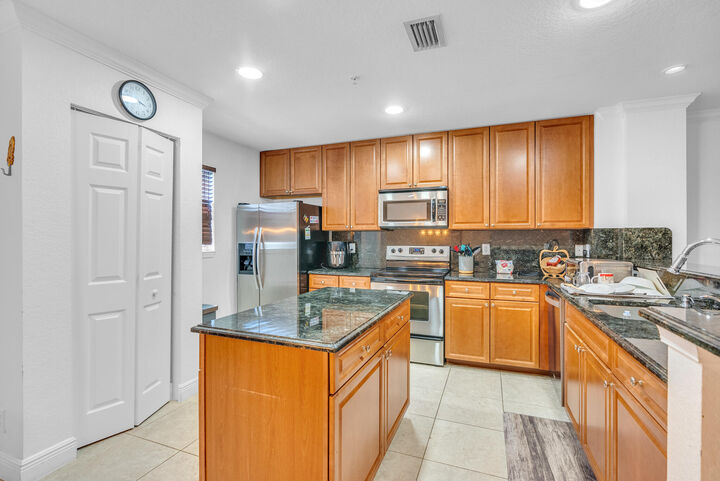Property Photo: 621 SW 2nd Drive 621 FL 33060