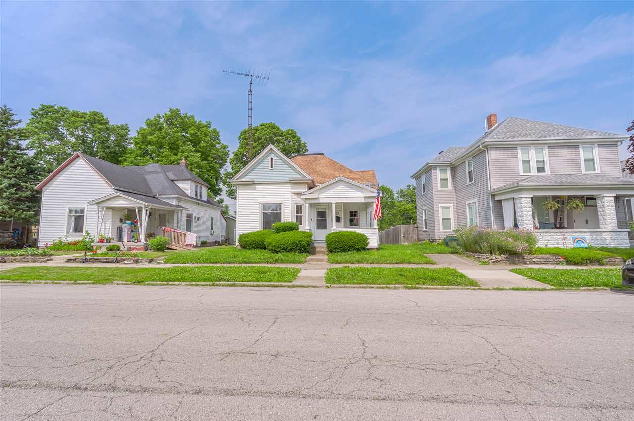 Property Photo: 432 SW 3rd Street IN 47374