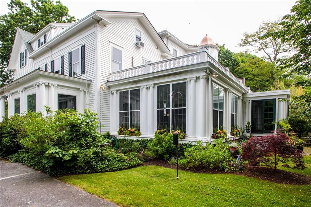 Property Photo: 446 Bellevue Avenue 6 RI 02840