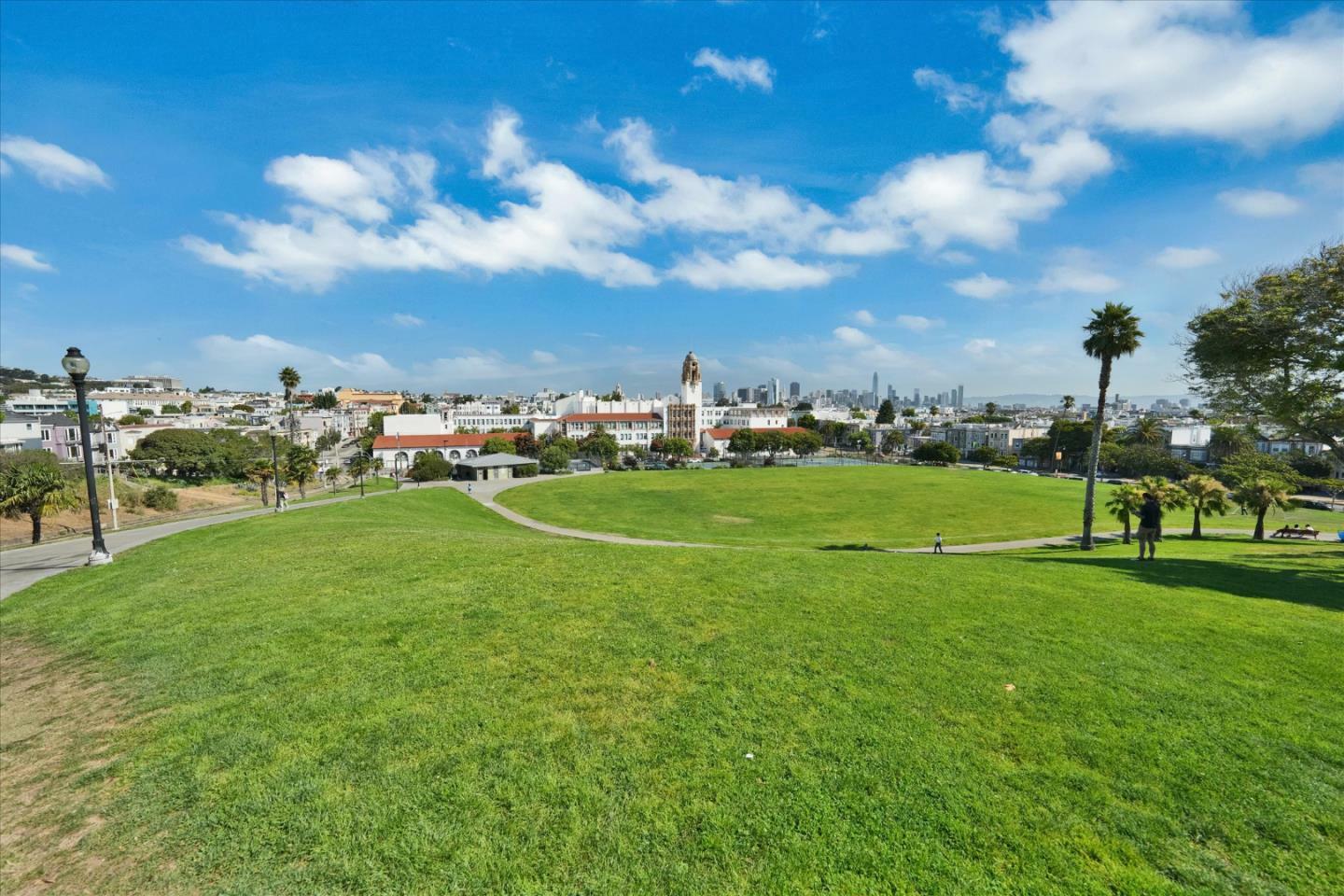 Property Photo: 57 Hancock Street 1 CA 94114