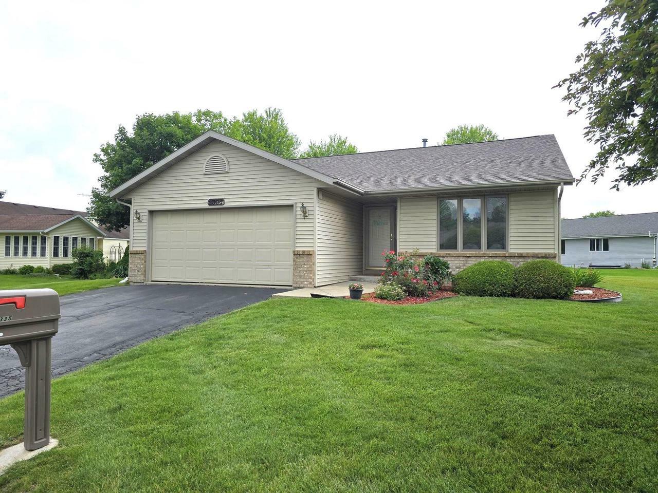 Property Photo:  2335 Granite Terrace 32  WI 53511 