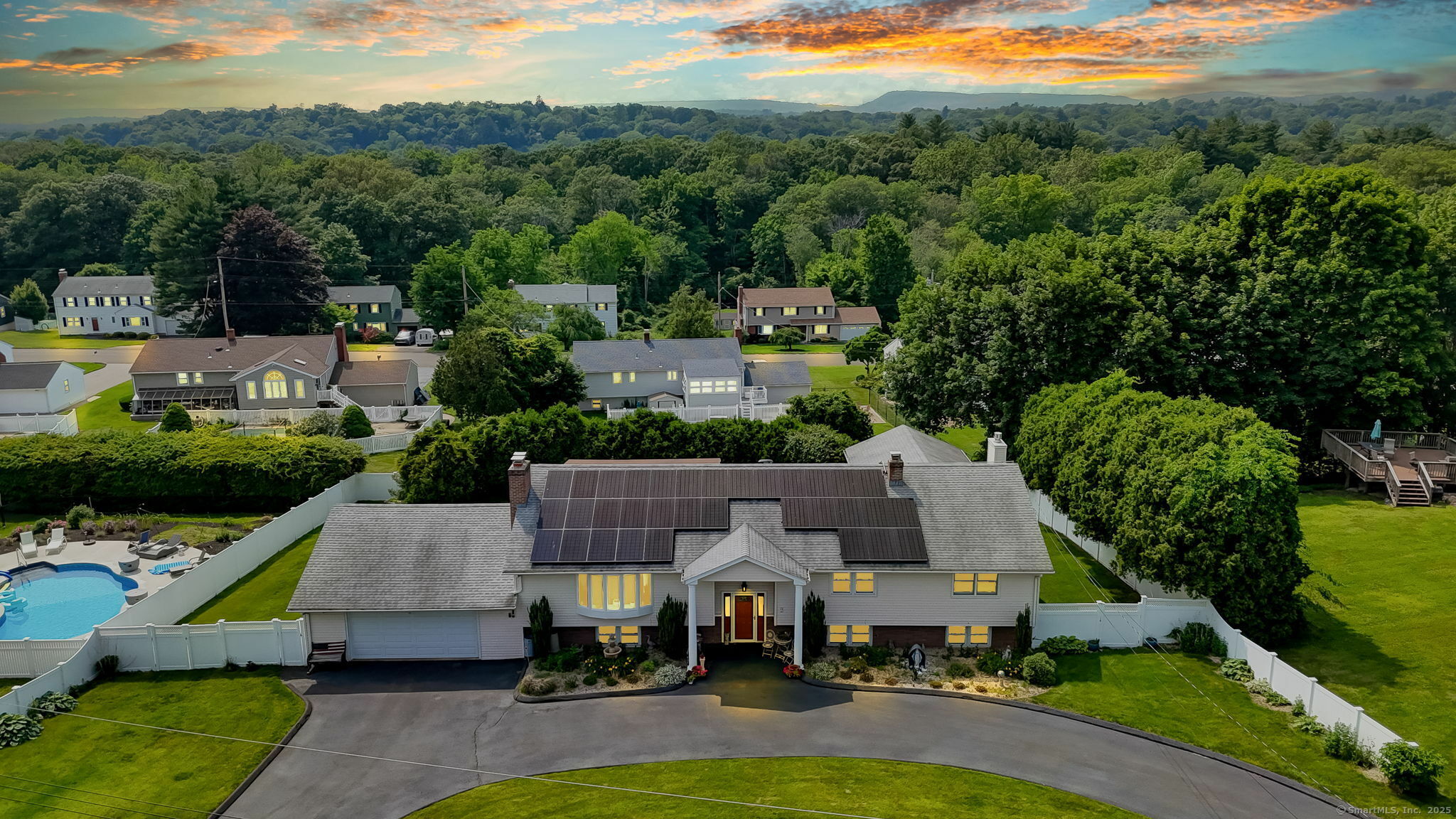 Property Photo: 9 Marion Court CT 06473