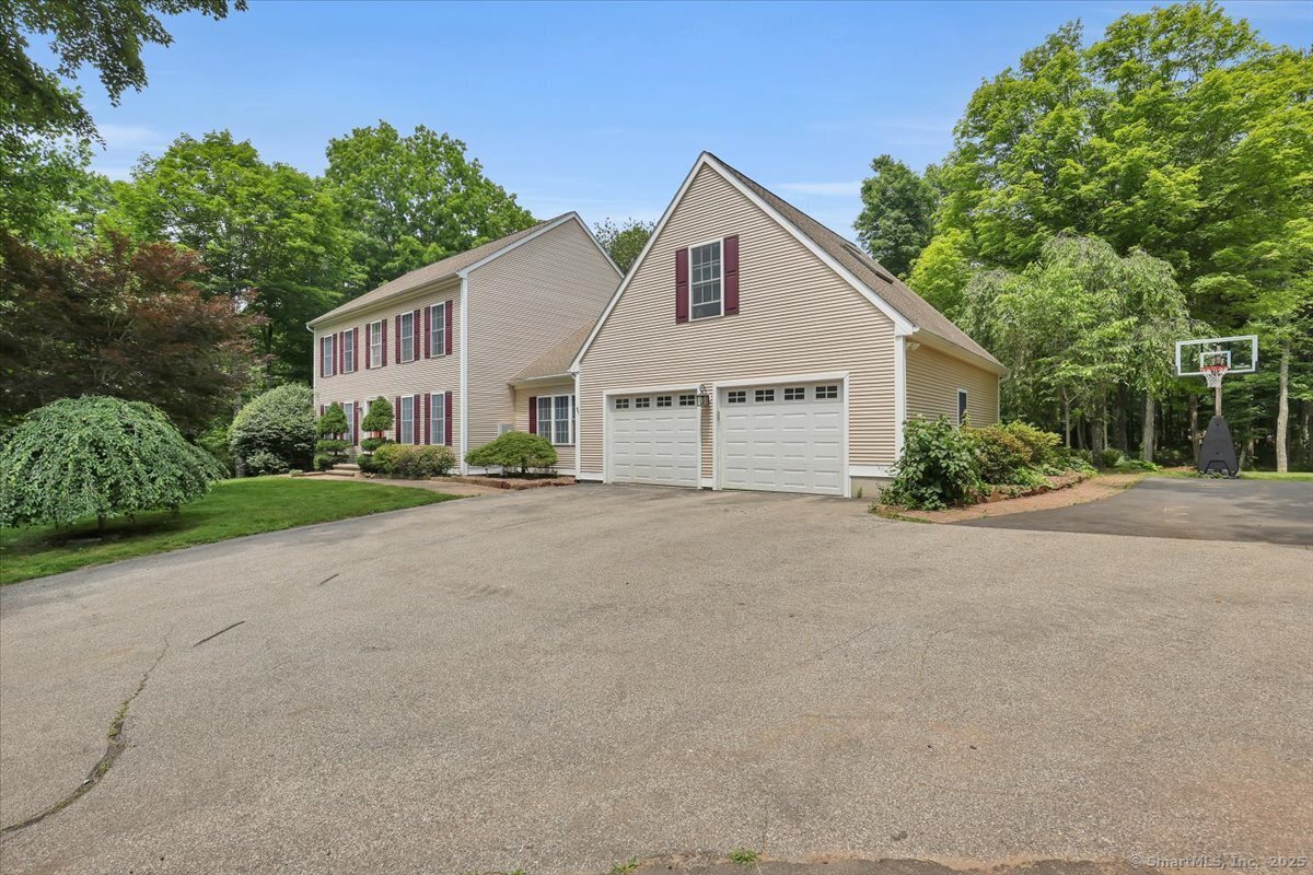 Property Photo: 97 Cherry Swamp Road CT 06469