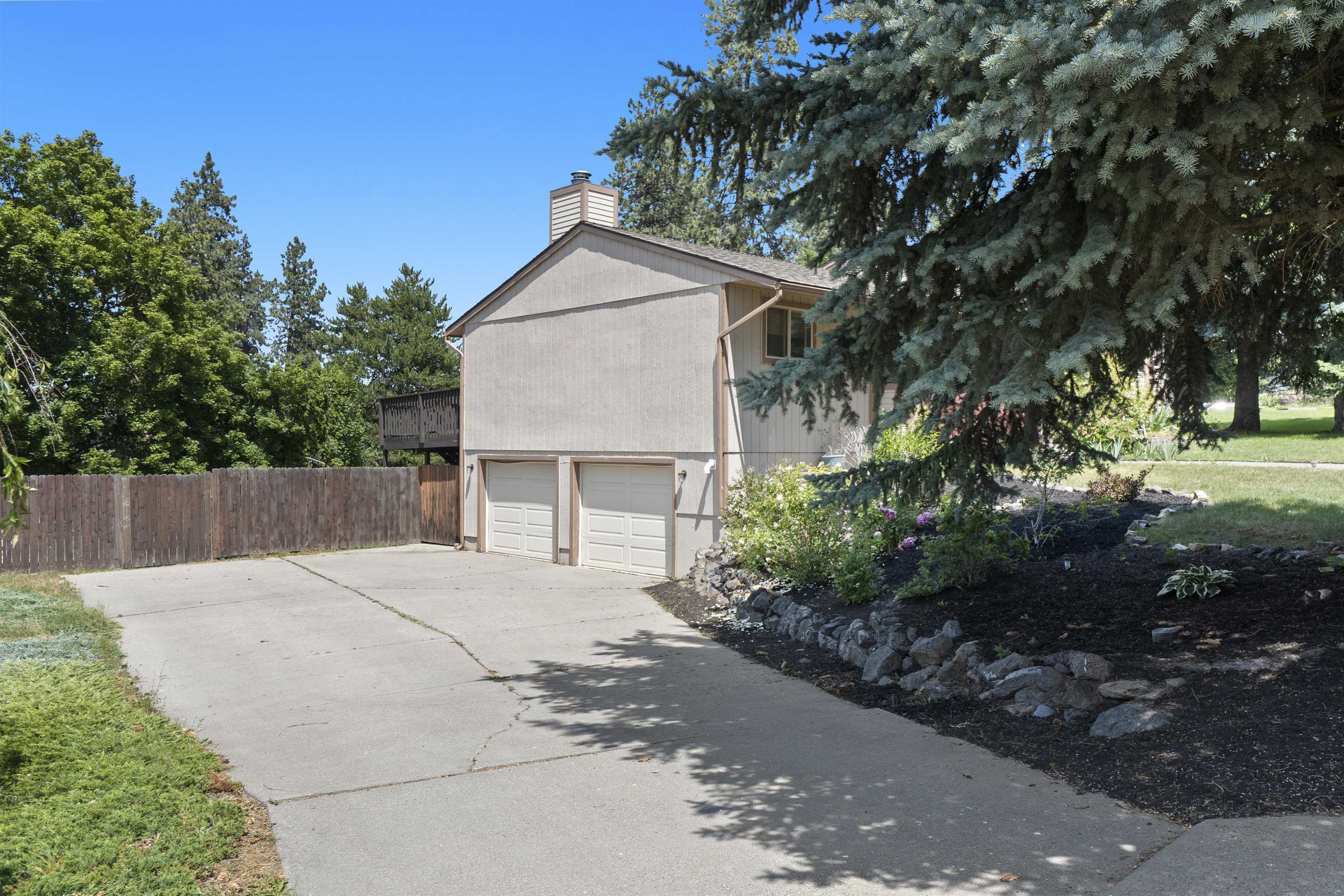 Property Photo: 3114 W 20th Ave WA 99224