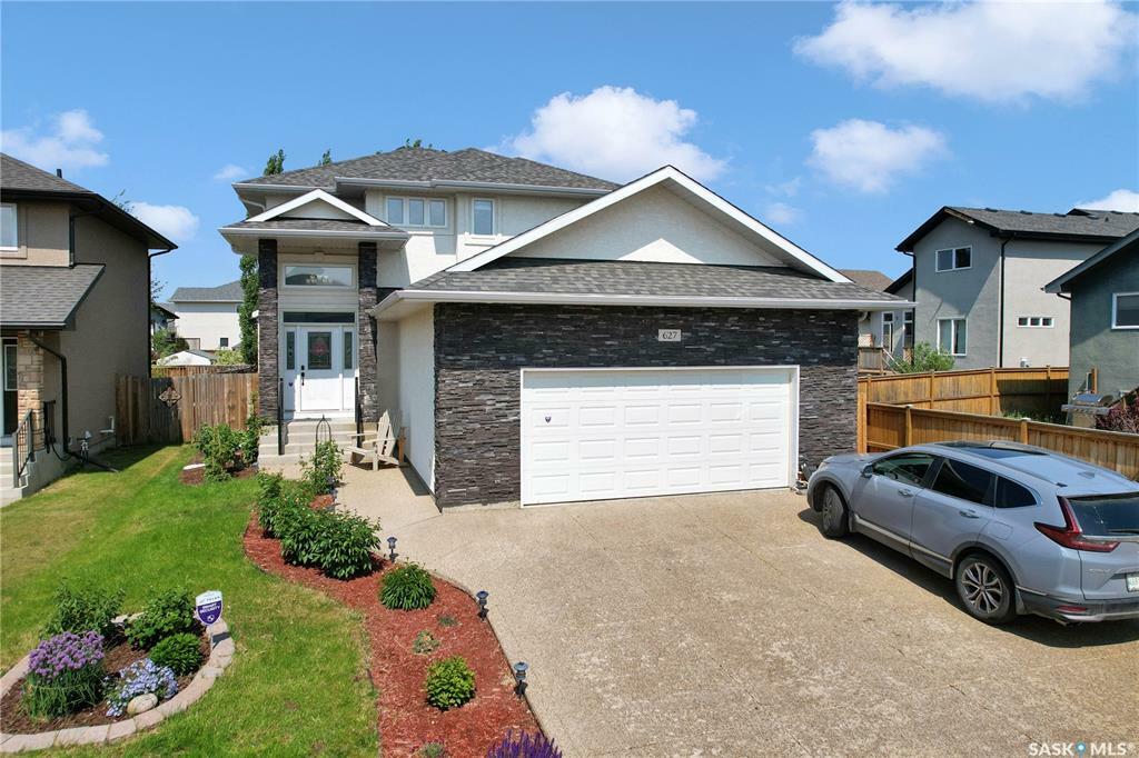 627 Rempel Crescent  Saskatoon SK S7T 0J2 photo