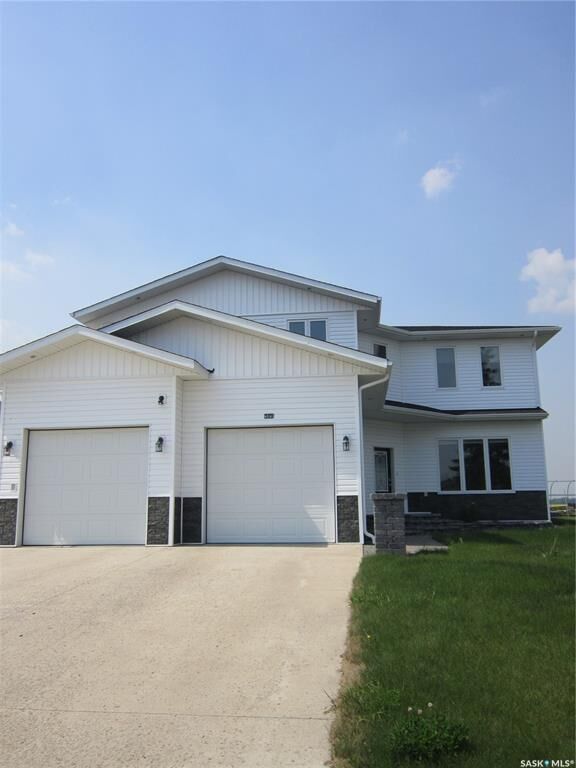 589 Nicholson Drive  Carrot River SK S0E 0L0 photo