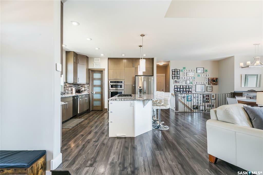 Property Photo:  545 Tennyson Avenue  SK S0G 4P0 