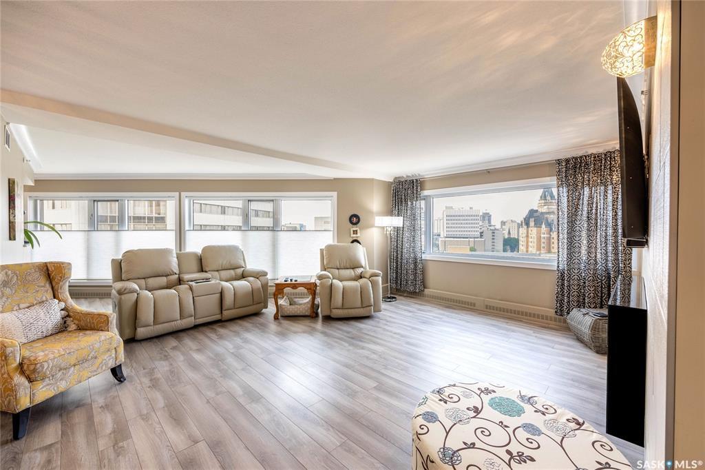 Photo de la propriété: 424 Spadina Crescent E 1080 SK S7K 6X7