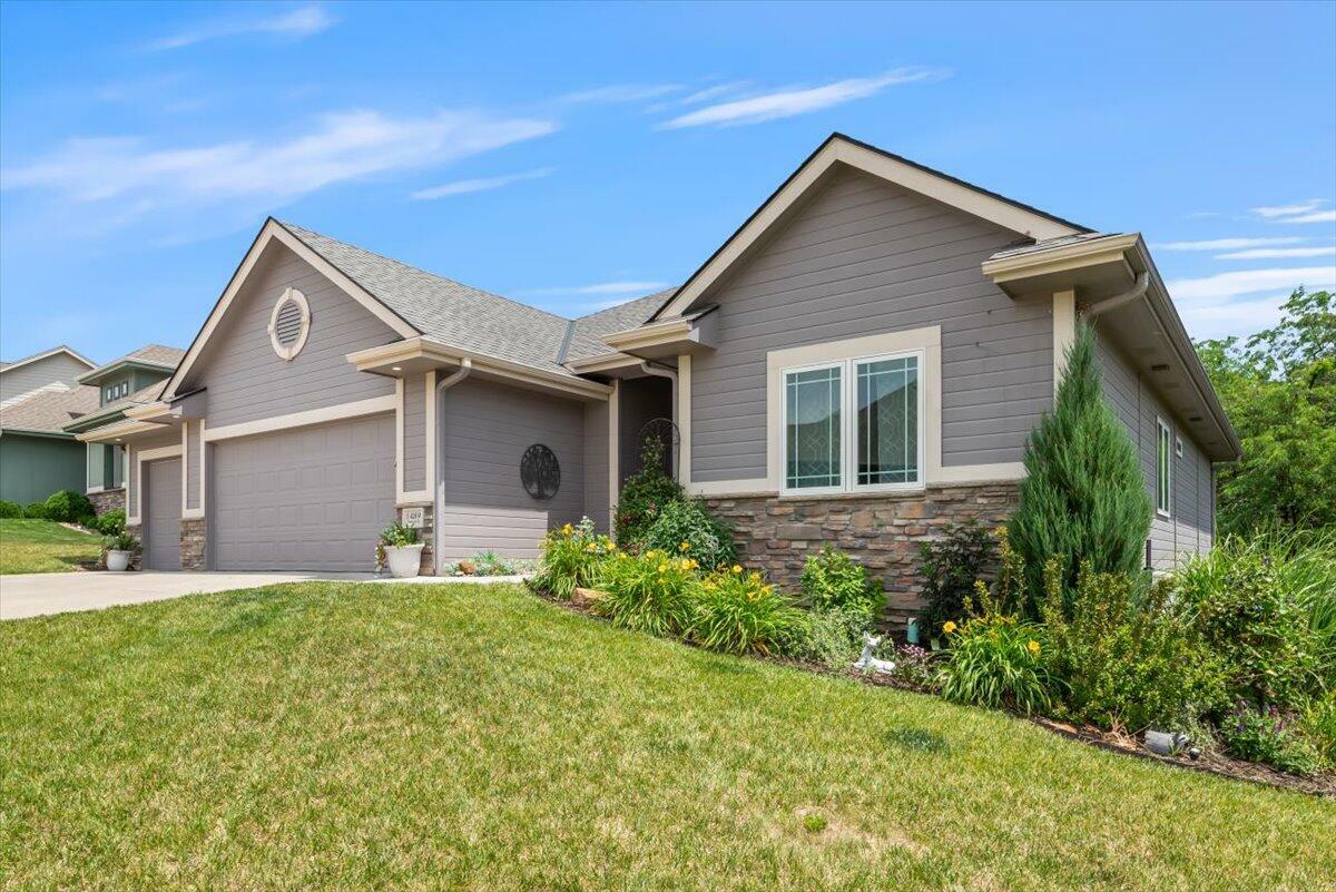Property Photo:  1489 Abercorn Drive  IA 51503 