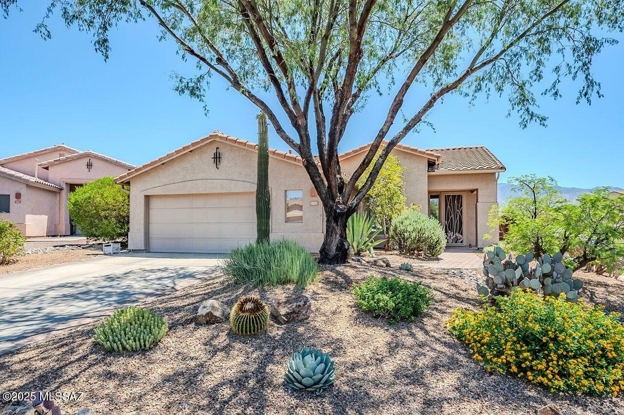 Property Photo: 262 W Vistoso Highlands Drive AZ 85755