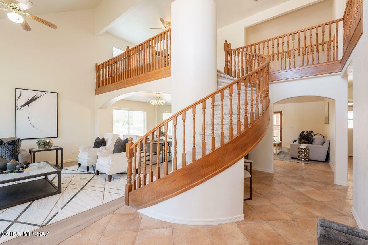 Property Photo: 1605 Fairway Place AZ 85737