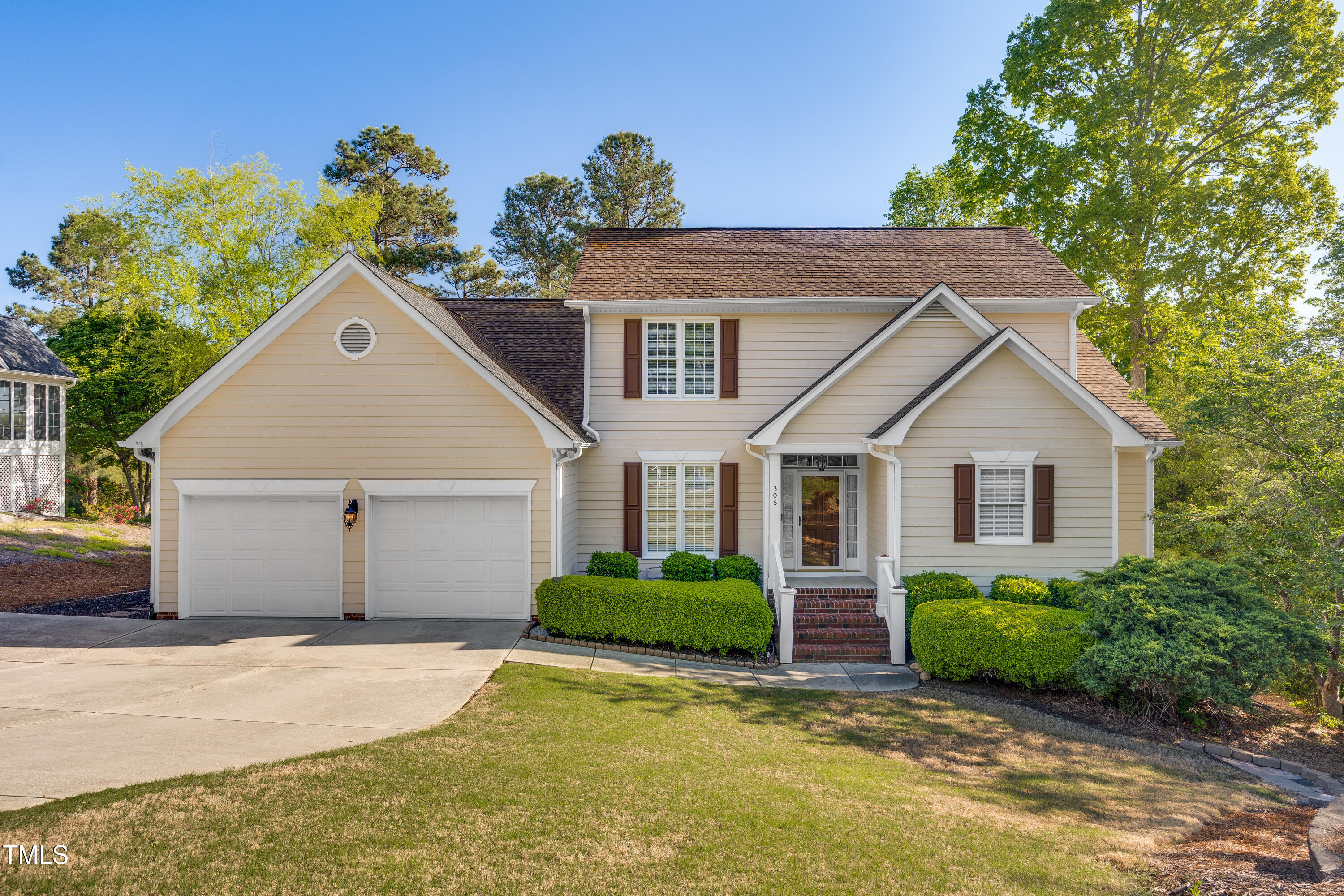 Property Photo: 306 Neuse Ridge Drive NC 27527