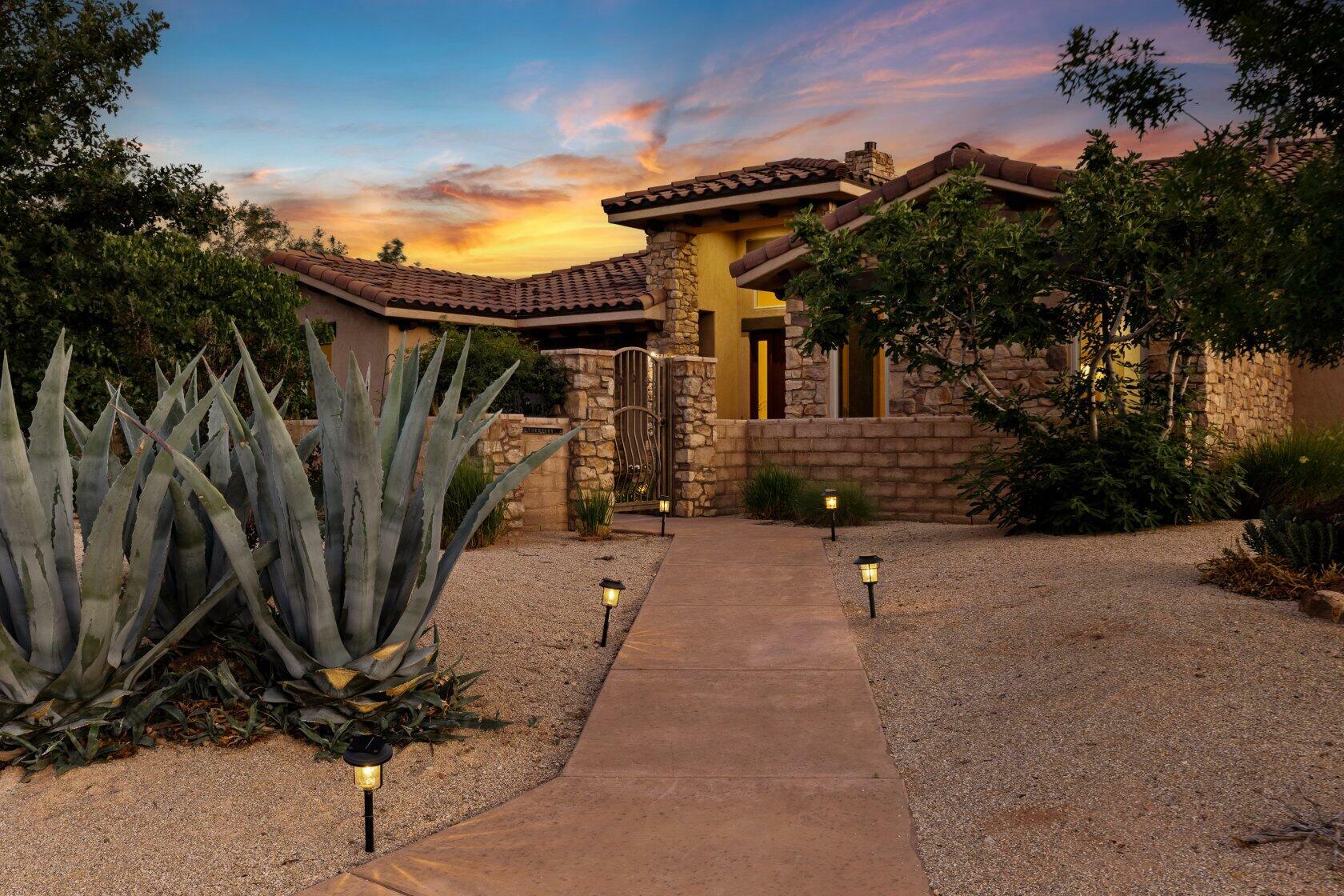 Property Photo:  565 E Rio De Sion Dr  UT 84779 