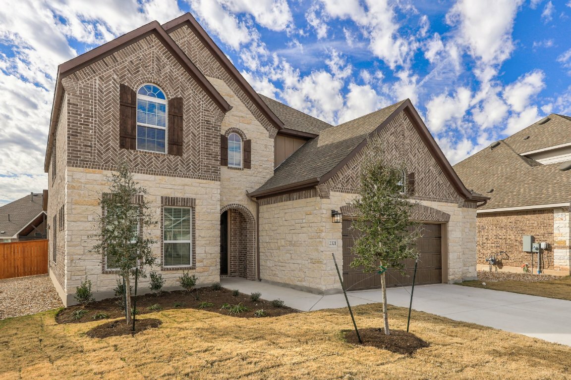 Property Photo: 2321 Clear Pond View TX 78641