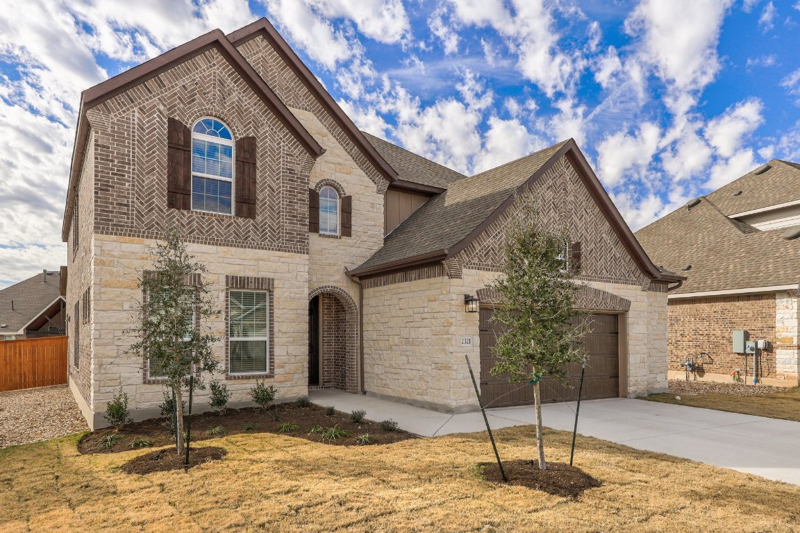 Property Photo: 2321 Clear Pond View TX 78641