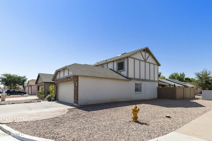 Property Photo:  1335 W Straford Drive  AZ 85224 