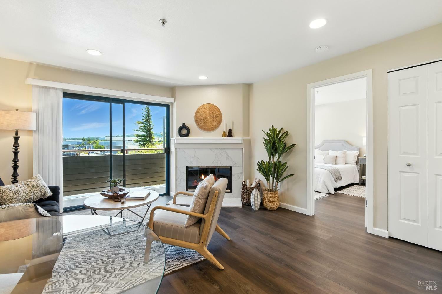 Property Photo: 213 Mariner Way CA 94945