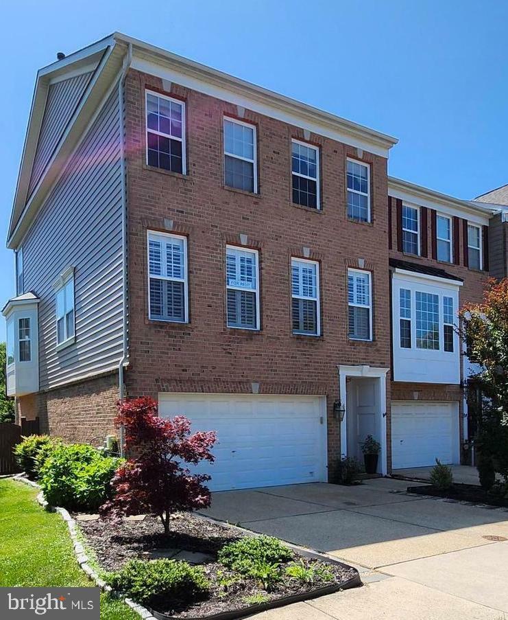 Property Photo: 61 Idlecreek Lane MD 21037