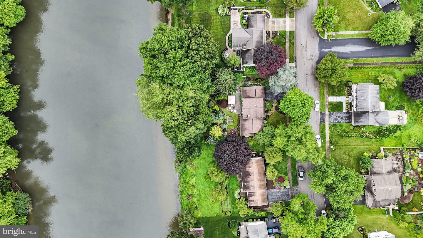 Property Photo: 220 Lamp Post Lane PA 17011