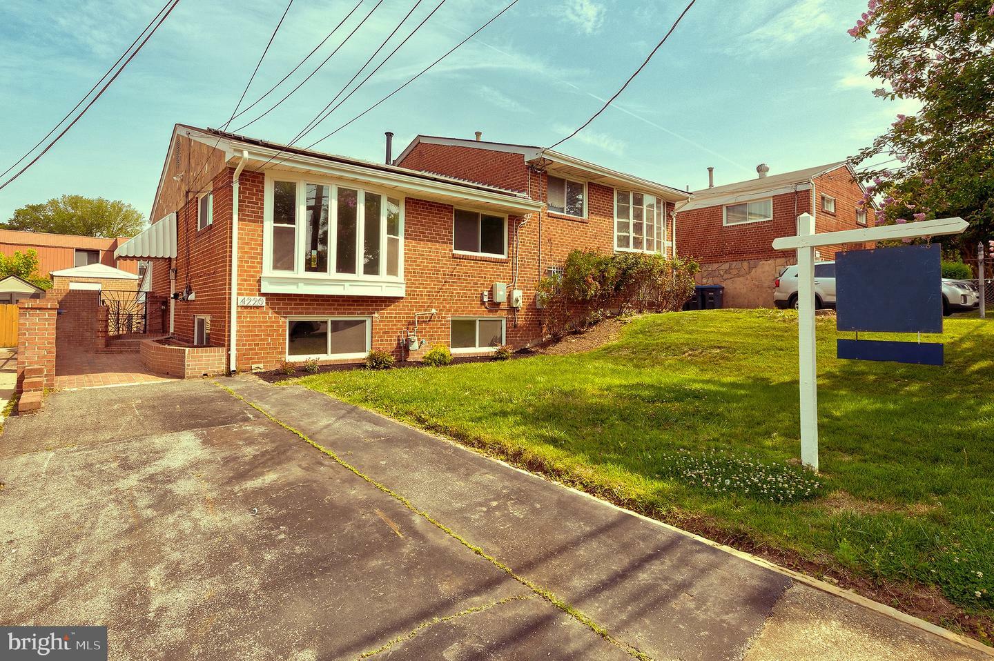 4220 Fort Dupont Street SE  Washington DC 20020 photo