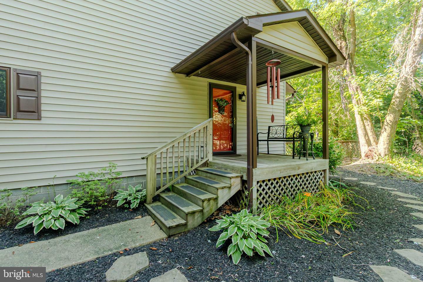 Property Photo: 19960 Flat Iron Road MD 20634