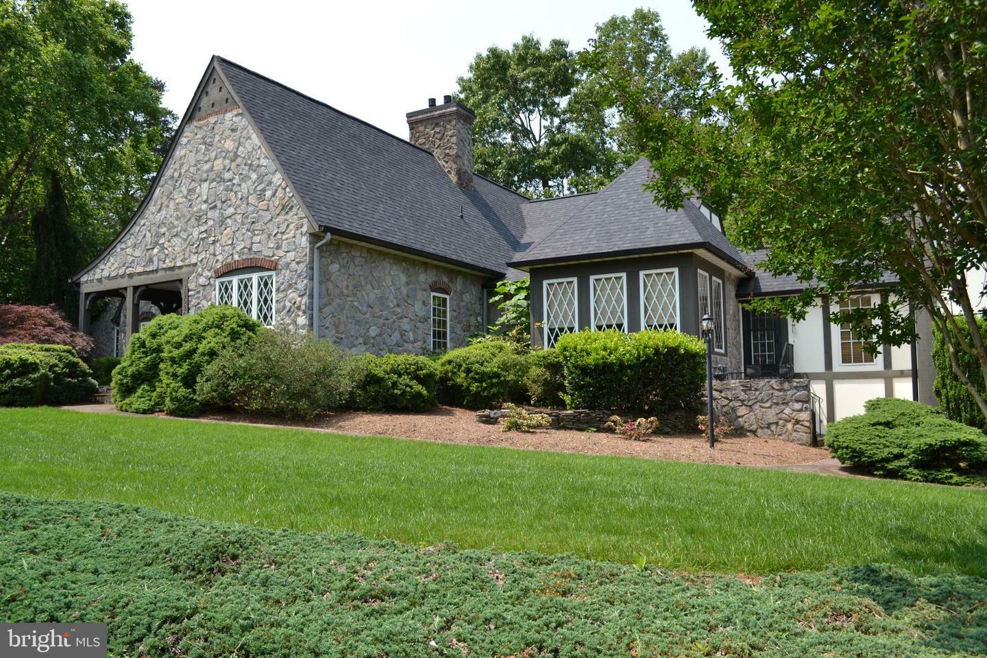 Property Photo: 12520 Paige Lane VA 22407