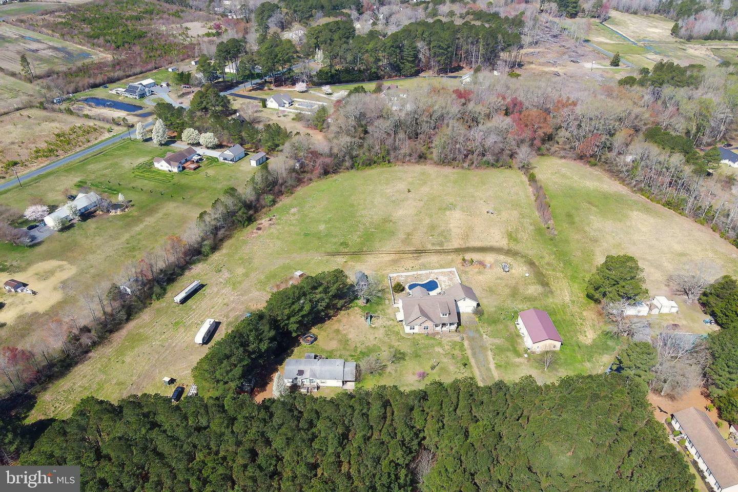 Property Photo: 26934 Siloam Road MD 21801