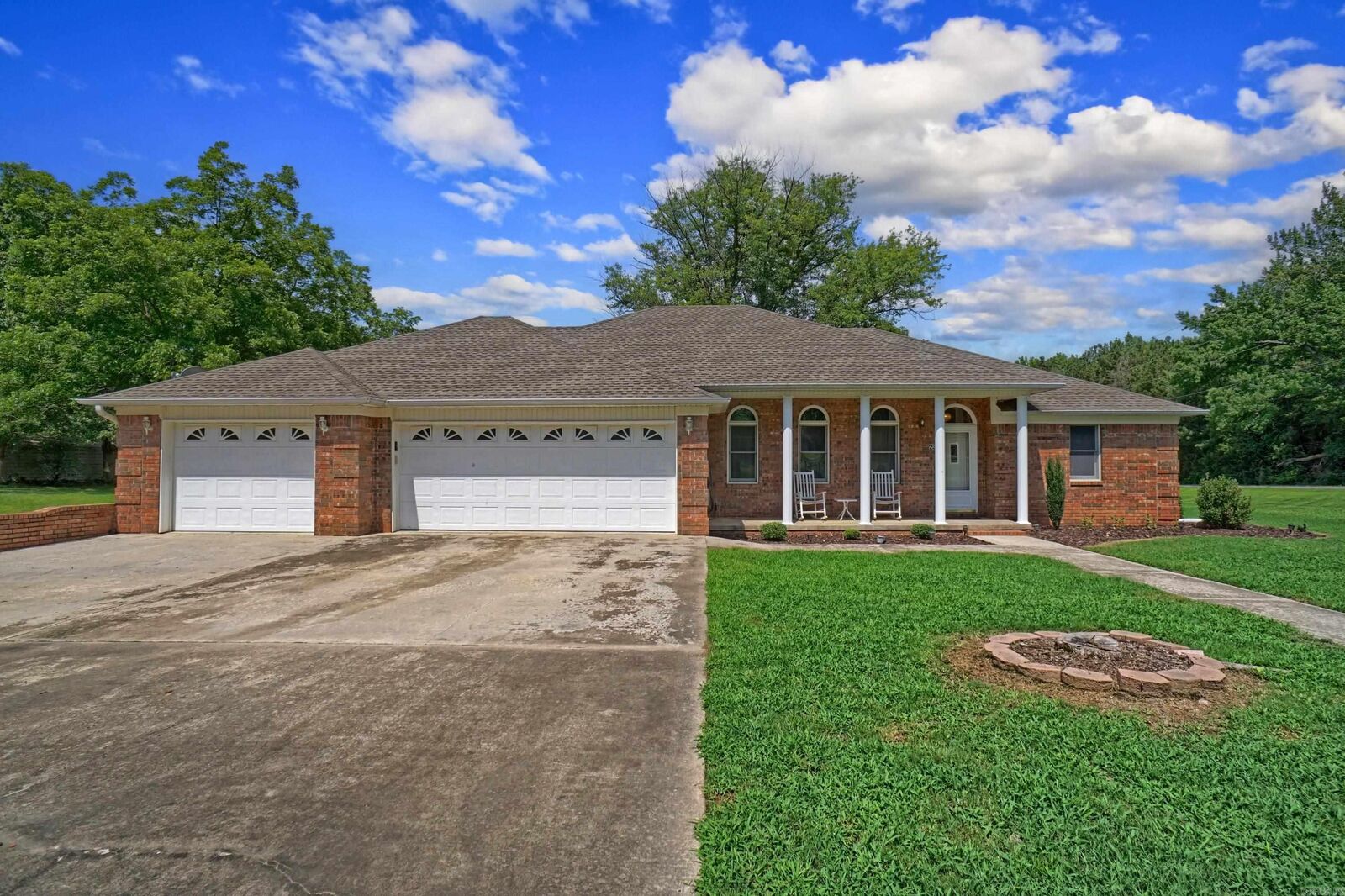 Property Photo:  23 Fisher Lane  AR 72837-7965 