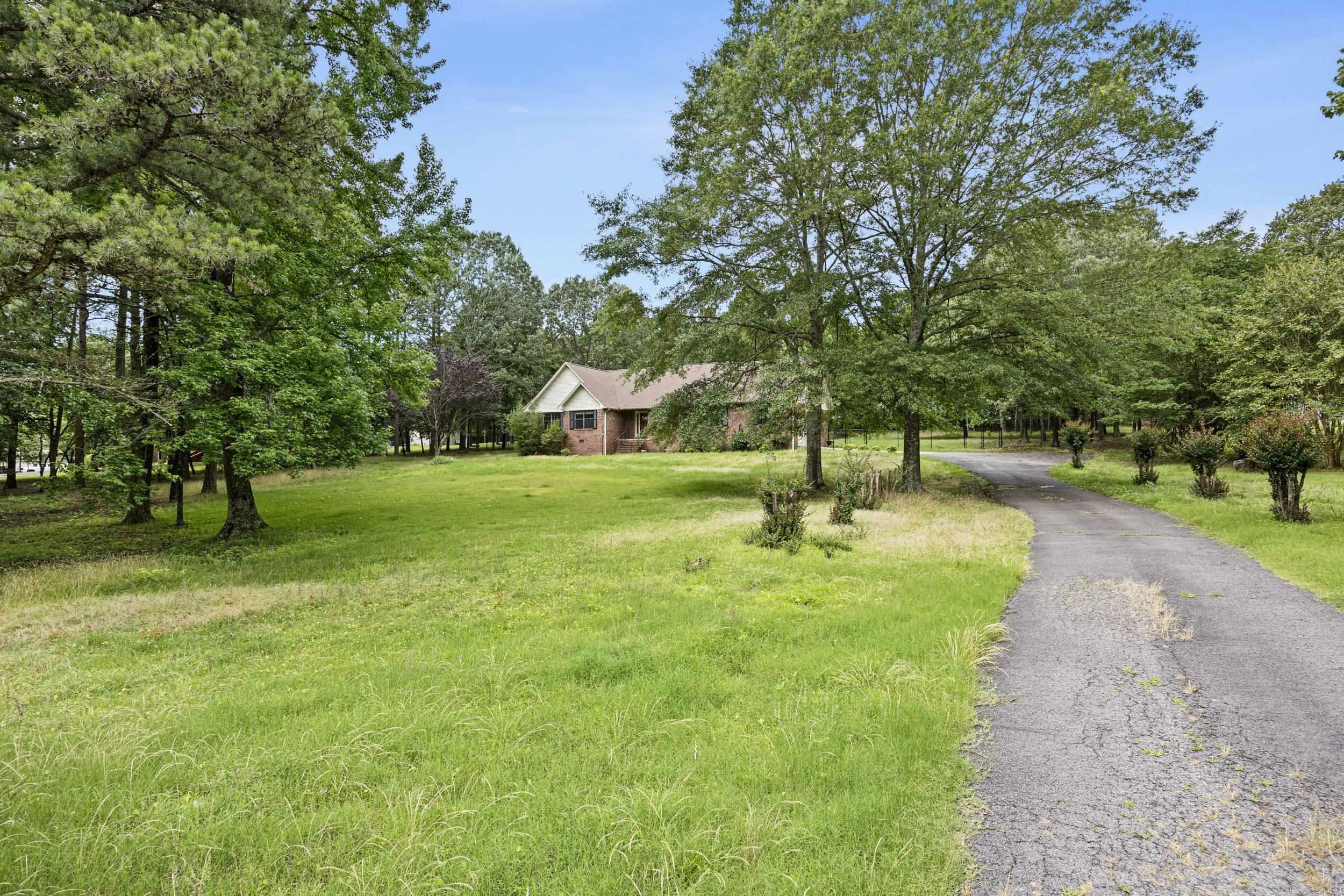 Property Photo: 181 Park Rd AR 72802