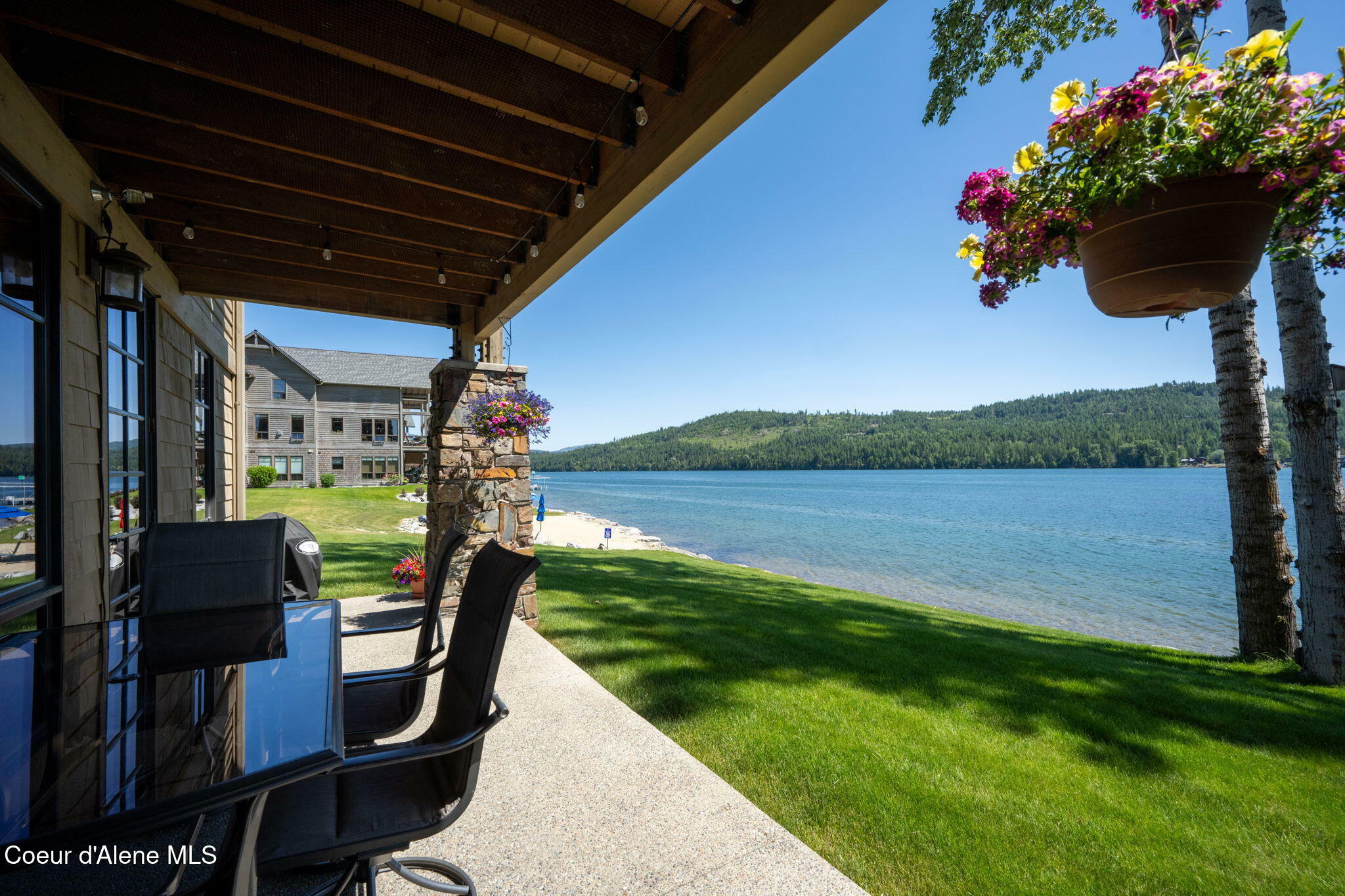 Property Photo: 653 Dover Bay Pkwy 101 ID 83825