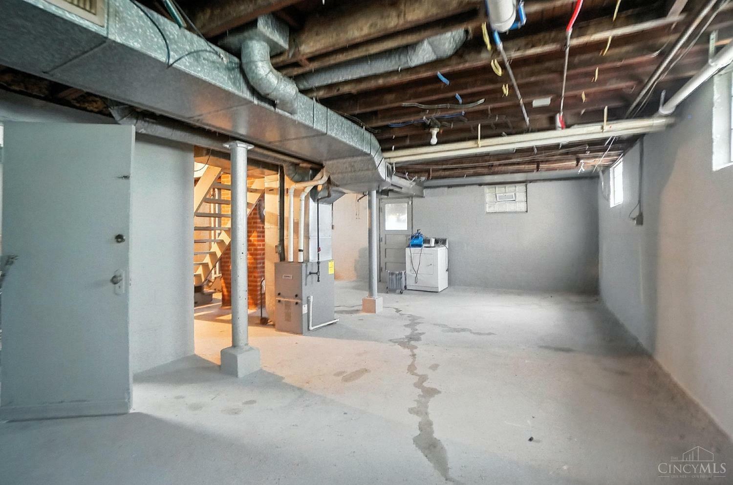 Property Photo: 6408 Meis Avenue OH 45224