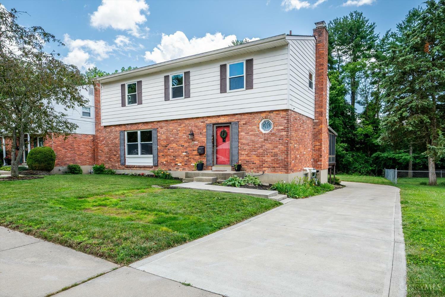 Property Photo: 4113 Stonecreek Way OH 45241