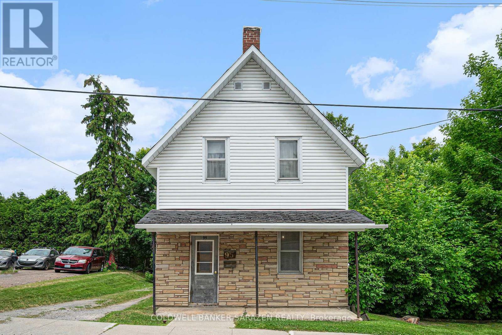 Photo de la propriété: 95 Landrigan Street West ON K7S 2S7
