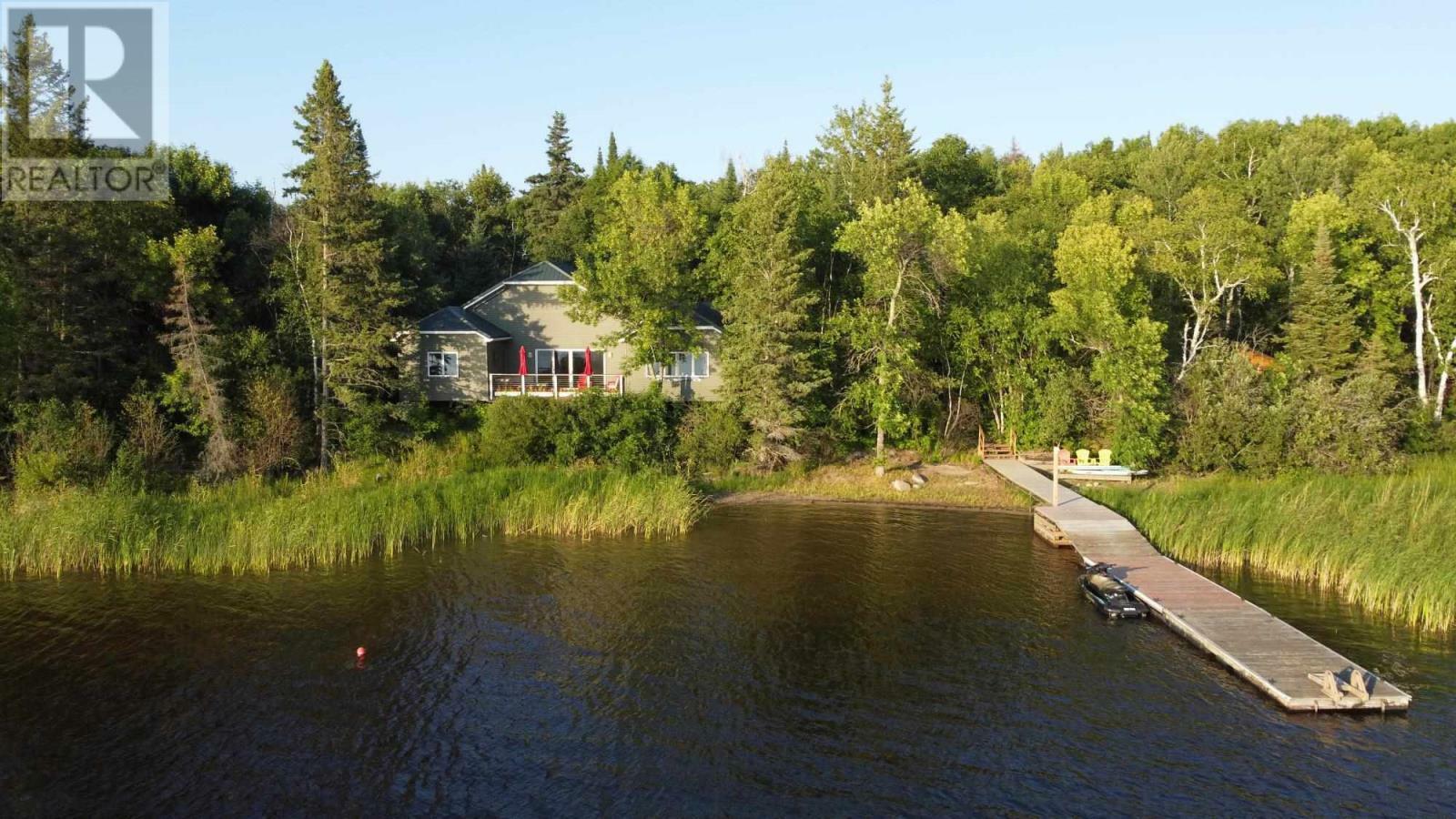 11 Gun Club Island  District of Kenora ON P0X 0X0 photo