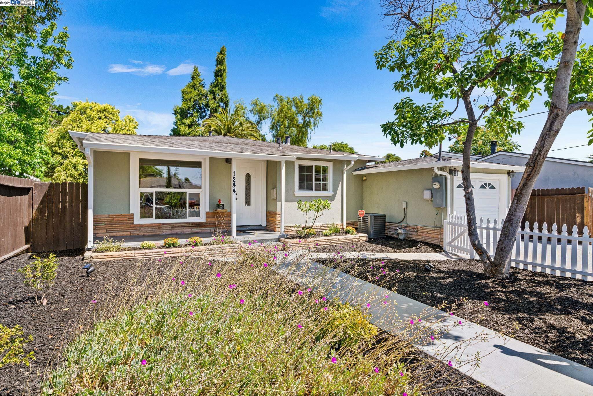 Property Photo: 1244 Locust St CA 94551
