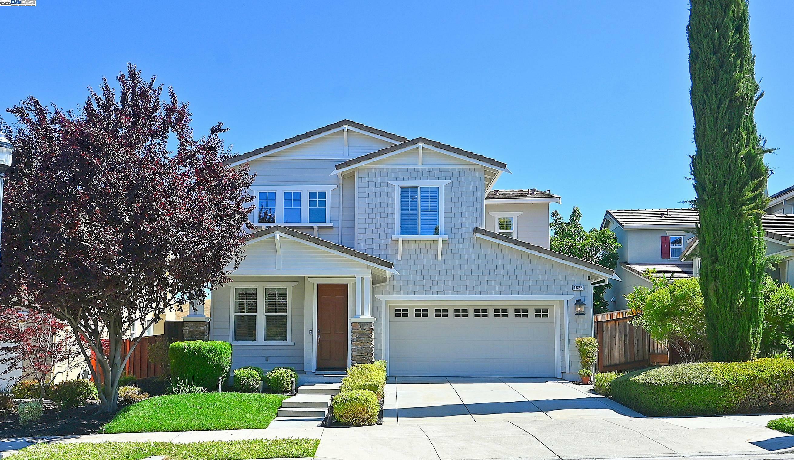 Property Photo: 1628 Banbury Dr CA 94582