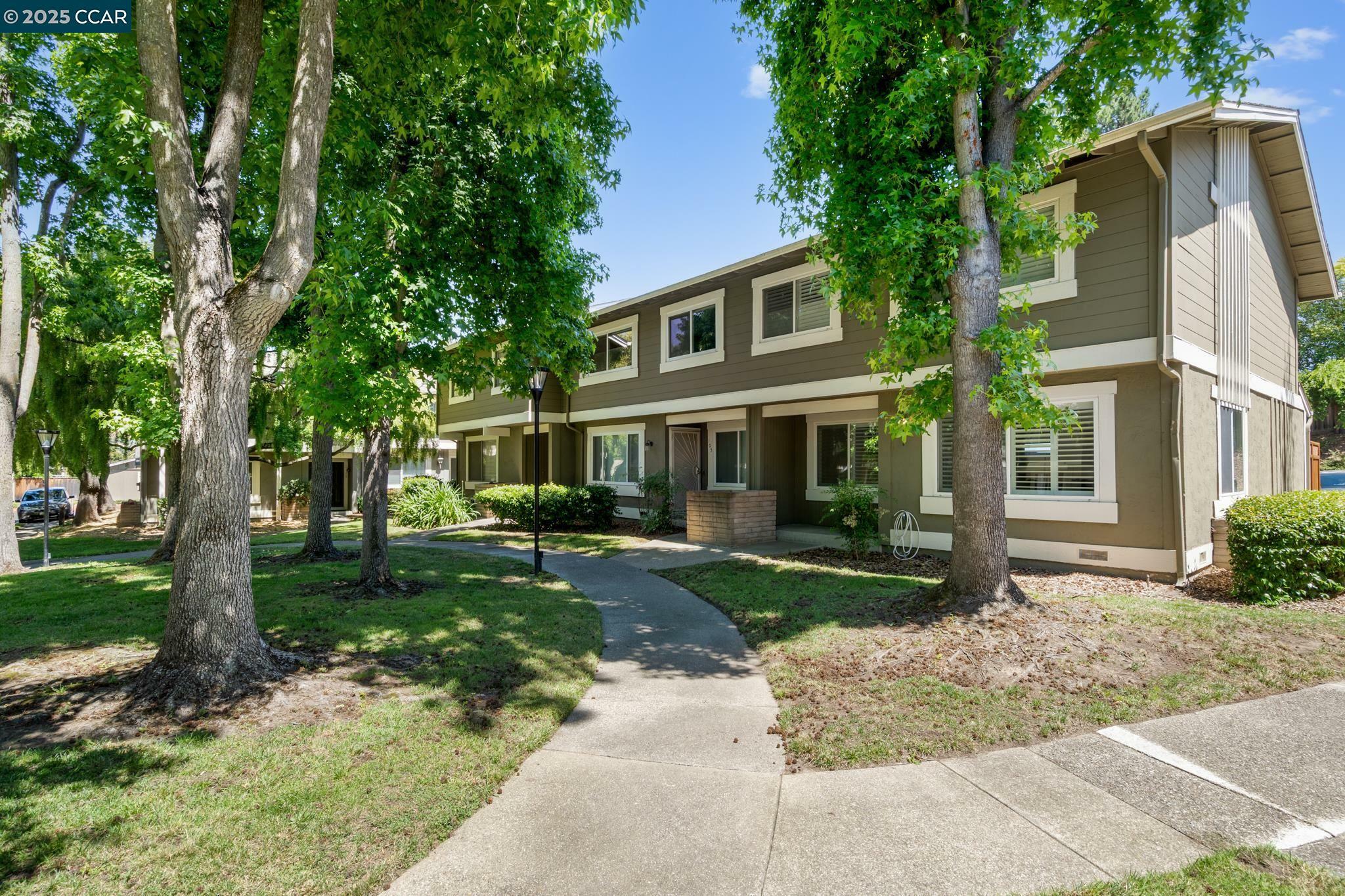 Property Photo: 109 Summerside Cir CA 94526