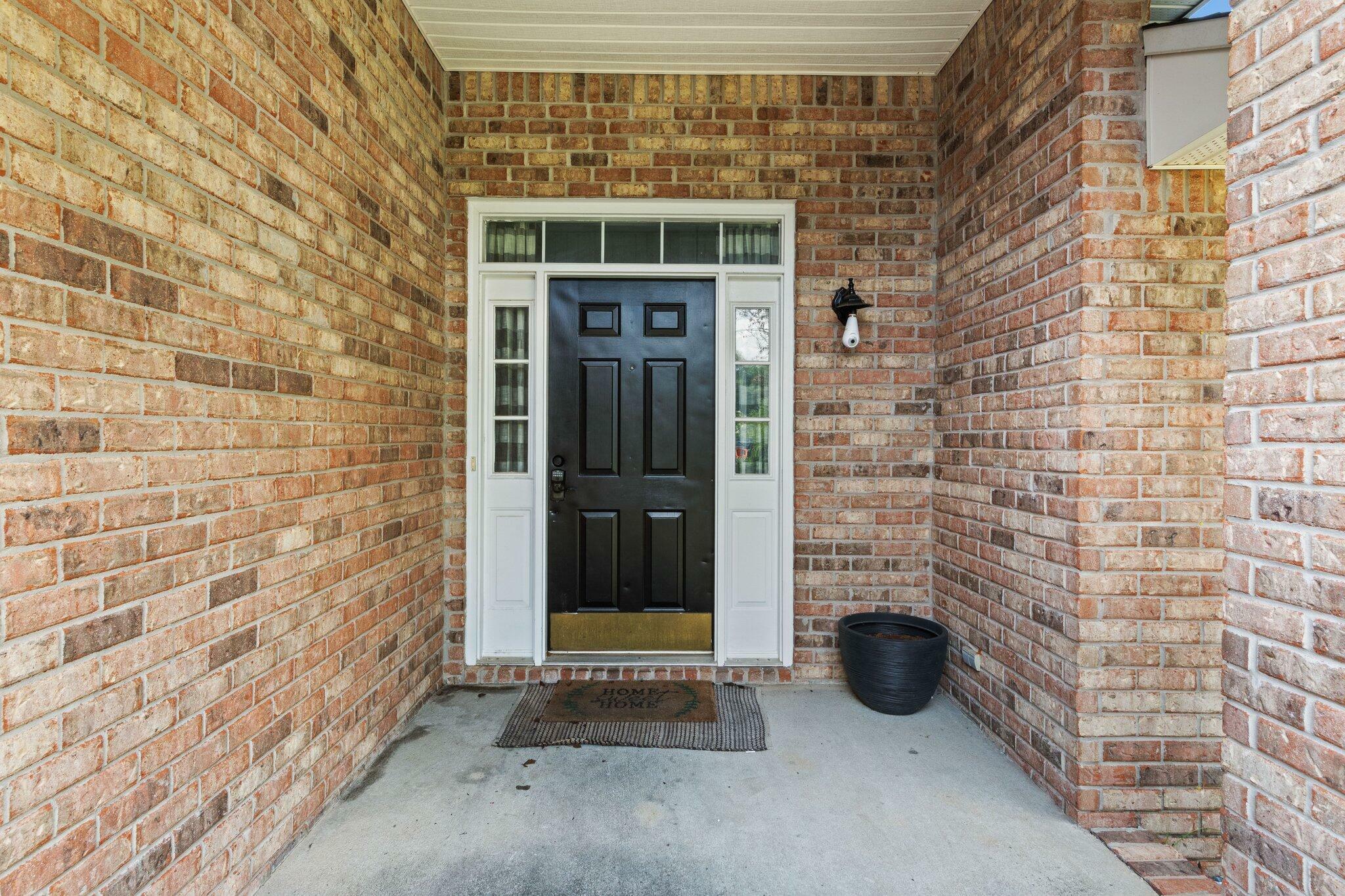 Property Photo: 5123 Whitehurst Lane FL 32536