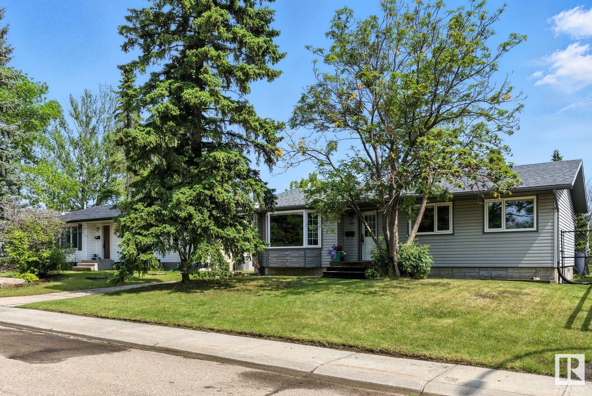 35 Garnet Crescent  Sherwood Park AB T8A 2R7 photo