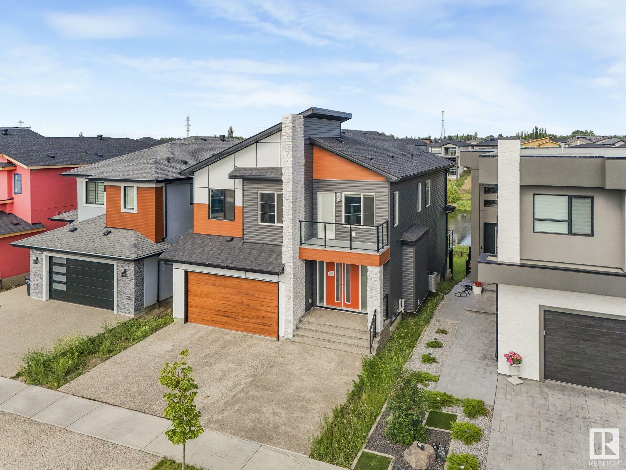 Property Photo:  202 Fraser Way NW  AB T5L 4C1 