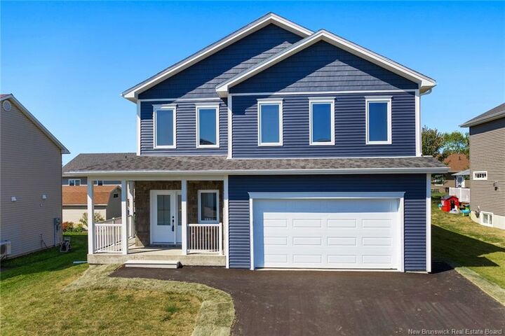 Photo de la propriété:  735 Hillcrest Drive  NB E3A 5K7 