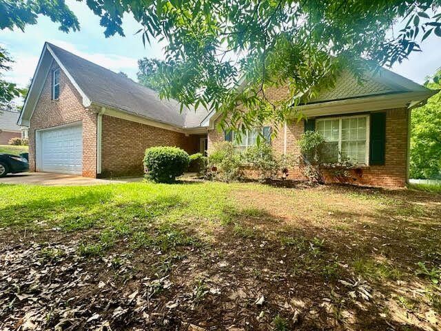Property Photo: 1861 Crowell Road SW GA 30094