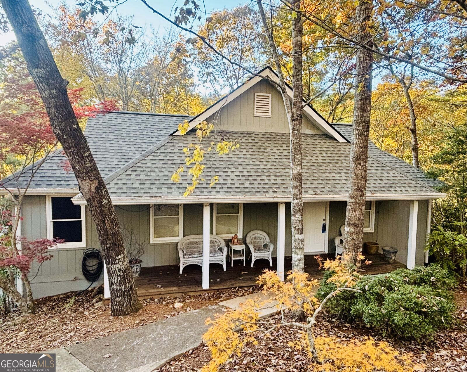 Property Photo: 359 Bahn Erlenbruck GA 30545